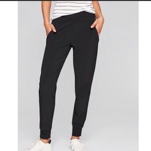 Athleta lined Soho jogger size 2